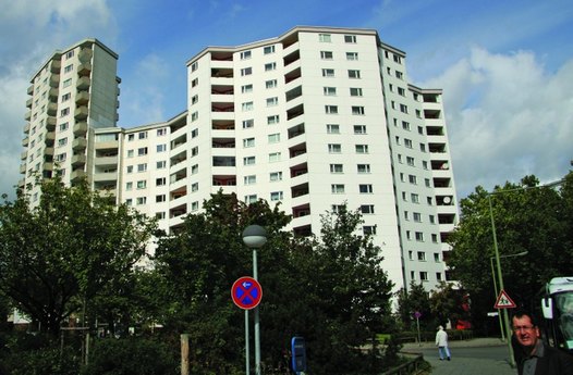 Renovated high-rise housing in Märkishes Viertel. Photo: Odd Iglebaek