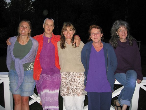 Some of the "Ramsö Sisters". From the left: Lotta Grönkvist, Ingrid Frideborgsdotter, Susanne Fonser, Monica Baumgarten and Mia Nilsson. Photo: Jenny Haglund