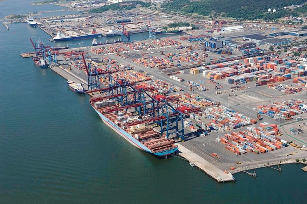 Container-terminal at the Port of Gothenburg. Photo provided by Gothenburg Port Authority