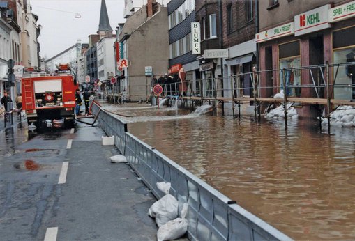 Mobil protection system against floods. Photo: Reinhard Vogt  