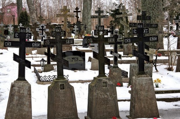 From Old Believer cemetery in Varnja. Photo: Odd Iglebaek